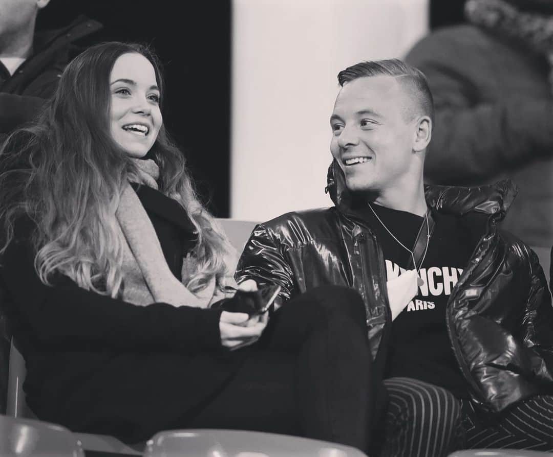 ウッフェ・ベックのインスタグラム：「🇩🇰 Tillykke med dagen smukke ❤️ Elsker dig.」
