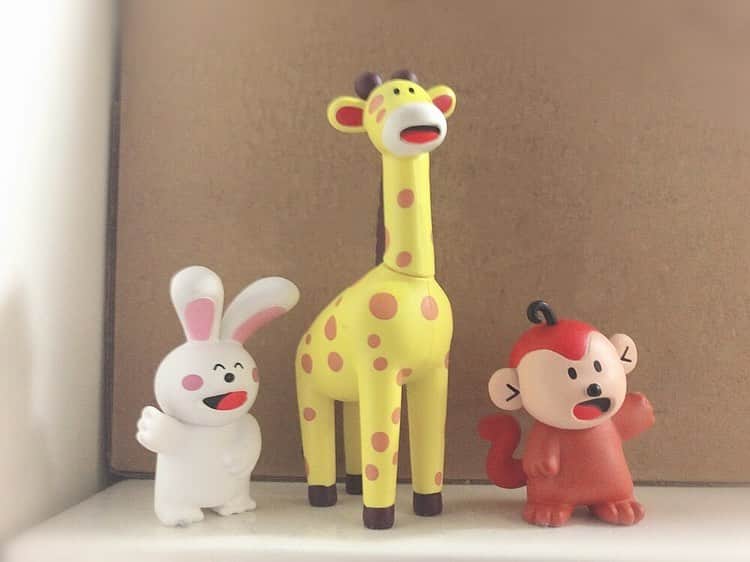 百瀬怜のインスタグラム：「しきちゃんのLINELIVEで話した「たべっこどうぶつ」のガチャです ワニでなかっ た、、、 #たべっこどうぶつ #ガチャガチャ」