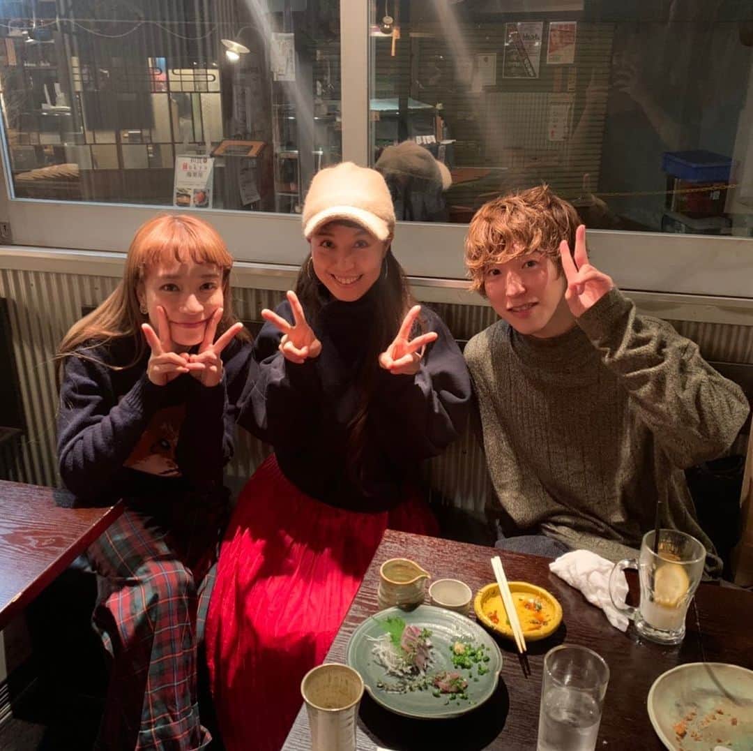 武井優心のインスタグラム：「ひょんなことで知り合った加藤さん。気付けば親友🚀基本ふざけて、たまにど真ん中の話して、今日もありがとうございましただよ。」
