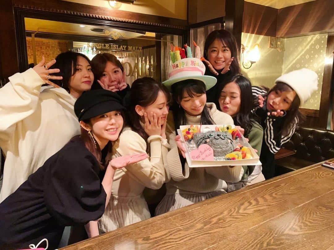 北原里英さんのインスタグラム写真 - (北原里英Instagram)「横山由依ちゃんのお誕生日🎂 久しぶりにみんなに会ったら 最高幸せすぎた😭💛 横山由依ちゃんの笑顔を これからも全力で守っていく所存です😭💛」12月8日 0時43分 - rie_kitahara_3