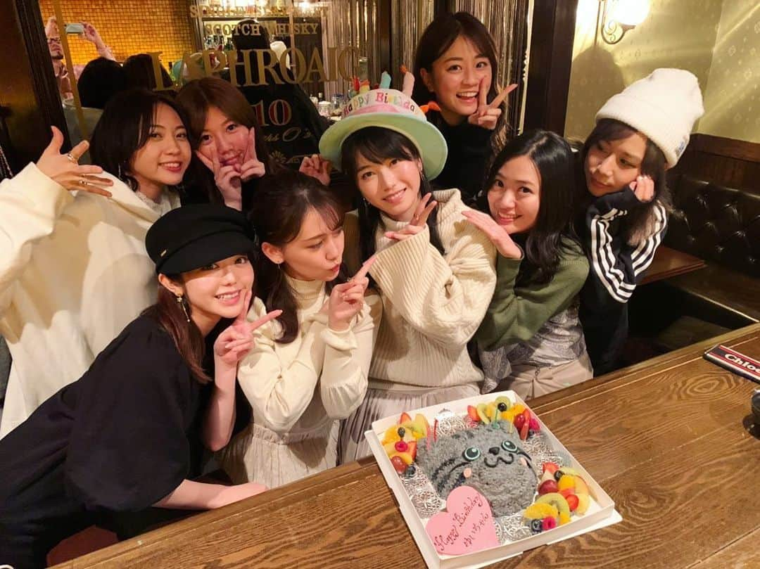 北原里英さんのインスタグラム写真 - (北原里英Instagram)「横山由依ちゃんのお誕生日🎂 久しぶりにみんなに会ったら 最高幸せすぎた😭💛 横山由依ちゃんの笑顔を これからも全力で守っていく所存です😭💛」12月8日 0時43分 - rie_kitahara_3