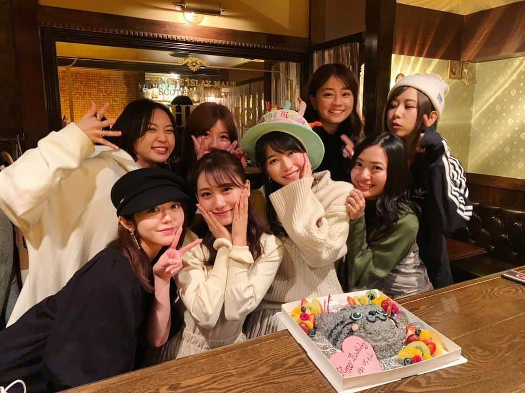 北原里英さんのインスタグラム写真 - (北原里英Instagram)「横山由依ちゃんのお誕生日🎂 久しぶりにみんなに会ったら 最高幸せすぎた😭💛 横山由依ちゃんの笑顔を これからも全力で守っていく所存です😭💛」12月8日 0時43分 - rie_kitahara_3