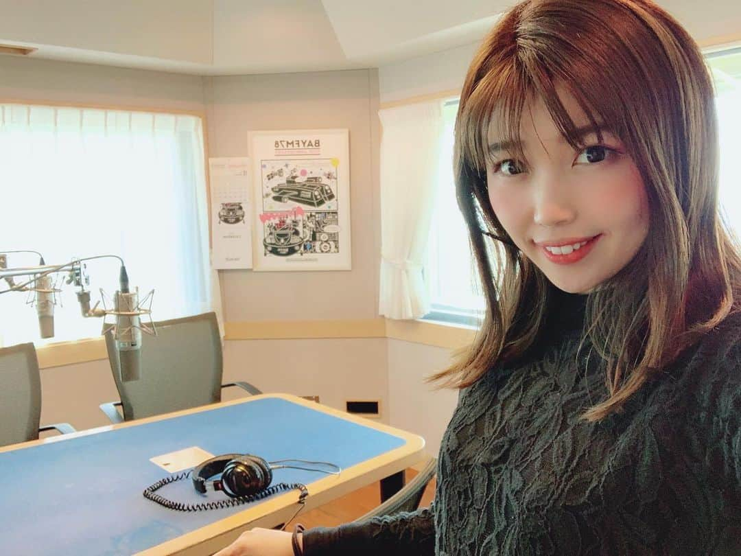 中村愛さんのインスタグラム写真 - (中村愛Instagram)「☀️♡ ・ ・ ・ #bayfm #テルサン #ラジオ 聞いてくれた方ありがとうございます🙏😊！ 今日は快晴☀️ 照美さんと写真🤳撮り忘れたー‼️💦 このあとイベントまでブラブラしまーす(^ ^)！ #中村愛」12月8日 11時41分 - nakamuramura_ai