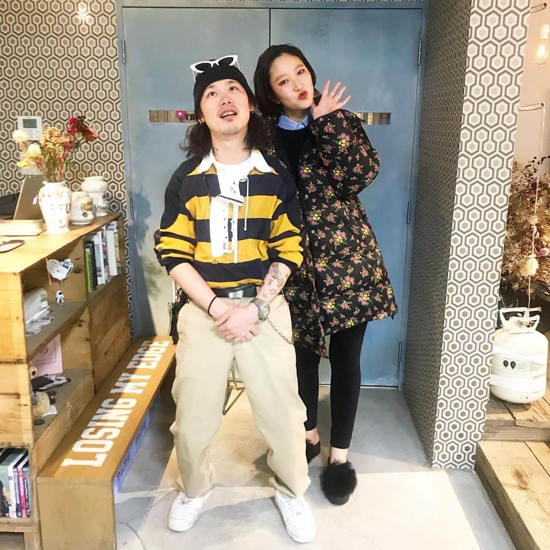 のインスタグラム：「サトエリップ #💄 #💋」