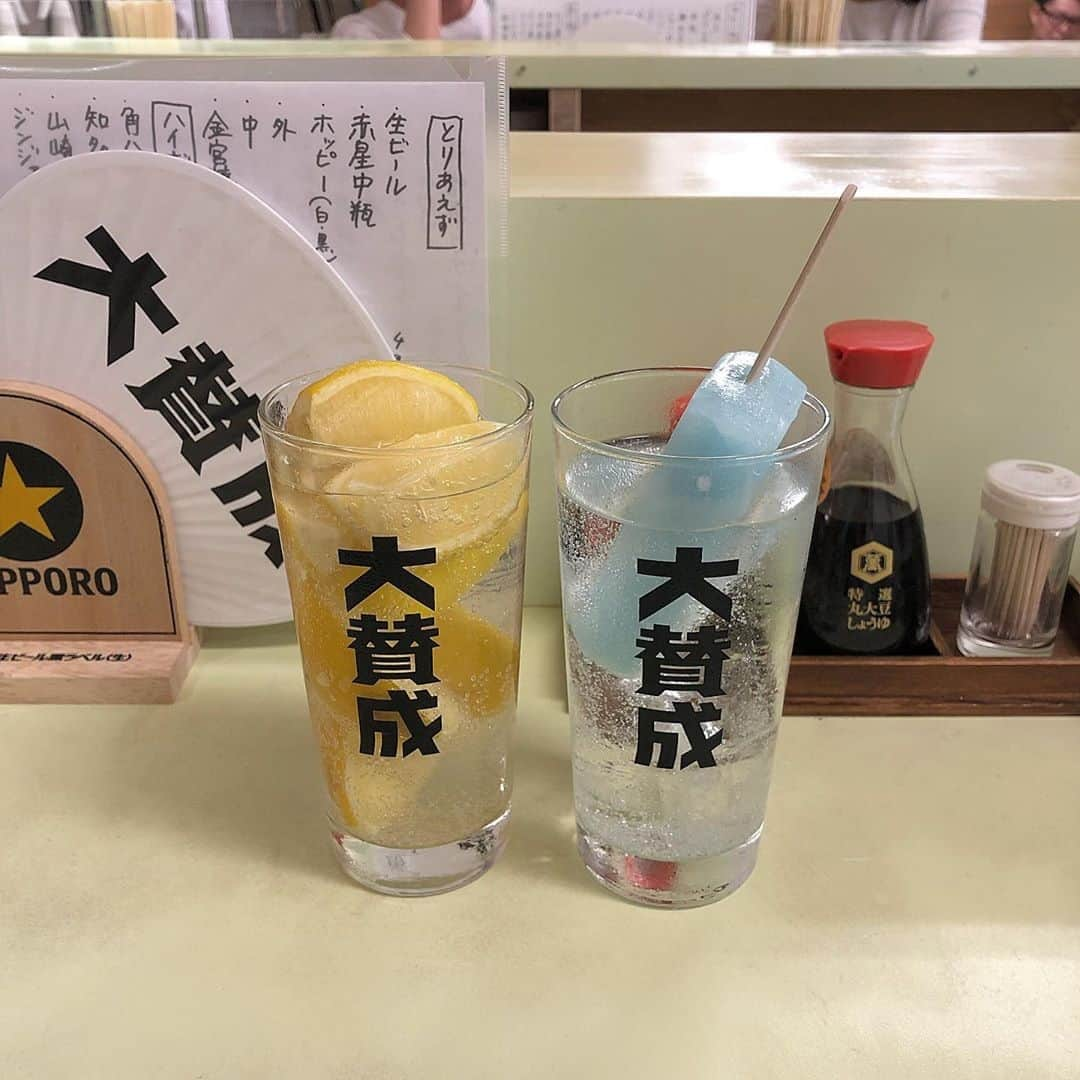 PATRA magazineさんのインスタグラム写真 - (PATRA magazineInstagram)「12/8♡スワイプしてね👉「話題のグラスが可愛い居酒屋🍻」⠀ .⠀ 可愛いイメージとはかけ離れた居酒屋！⠀ 最近はお酒が入ったグラスが可愛い♡居酒屋が話題だよ🍋♪⠀ .⠀ フルーツがてんこ盛りのサワーや、アイスが丸ごと入ったお酒など種類は様々🍎⠀ .⠀ みんなもぜひ一度お店に行ってみてね🍻♡⠀ .⠀ ♡おすすめ店舗♡⠀ ・ルッテン⠀ ・ハカタホタル⠀ ・sour⠀ ・コマル３⠀ ・しゃけスタンド⠀ .⠀ Thank you 🌹⠀ @suzylily._ / @kanasanpo_1106⠀ @yum1x86 / @nmt_oo⠀ @smile_____cafe / @una_treat⠀ .⠀ 今女の子の中で流行っているコトやITEMがあればPATRAをタグ付けして教えてね❤︎⠀ 皆さんのすてきな投稿をぜひ紹介させてください！⠀ .⠀ #patra #居酒屋 #カフェ巡り #話題のスポット #おしゃれ #可愛い #観光 #グルメ #関西 #大阪 #京都 #大阪巡り #京都巡り #東京 #都内 #都内観光 #インスタ映え #フォトジェニック #美味しい #穴場スポット #関東⠀」12月8日 9時00分 - patra__jp