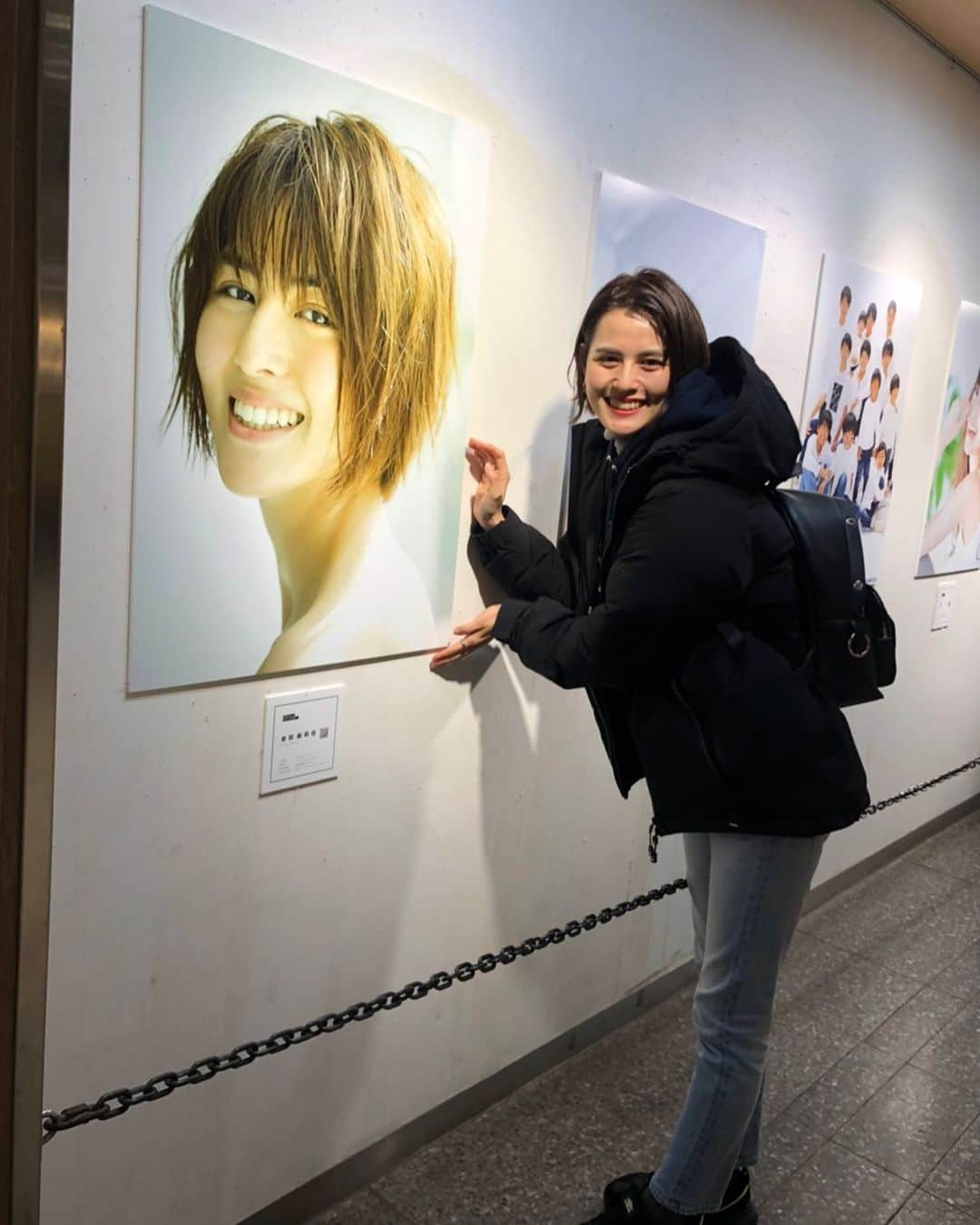 セントラルジャパンさんのインスタグラム写真 - (セントラルジャパンInstagram)「【MODELS GALLERY 】 岩田絵莉佳 . 他にも素敵な作品がたくさんあります。 みなさん見にきてくださいね😊 . . 〜「肖像権」を知っていただく写真展〜 開催日時：12月3日（火）〜12月11日（水） 開催場所：セントラルギャラリー （セントラルパーク内北側・地下鉄久屋大通駅南改札口横） 主催：（一社）日本モデルエージェンシー教会 中部支部 . . model CATEGORY♡「Ladies Group 2」岩田絵莉佳 @15erika11 . . #セントラルジャパン#モデル#モデル事務所#centraljapan#model#modelagency#entertainment#fashion#nagoya#tokyo#名古屋モデル事務所#東京モデル事務所#model#modelsgallery #modelsgallery2019#岩田絵莉佳」12月8日 13時12分 - centraljapan