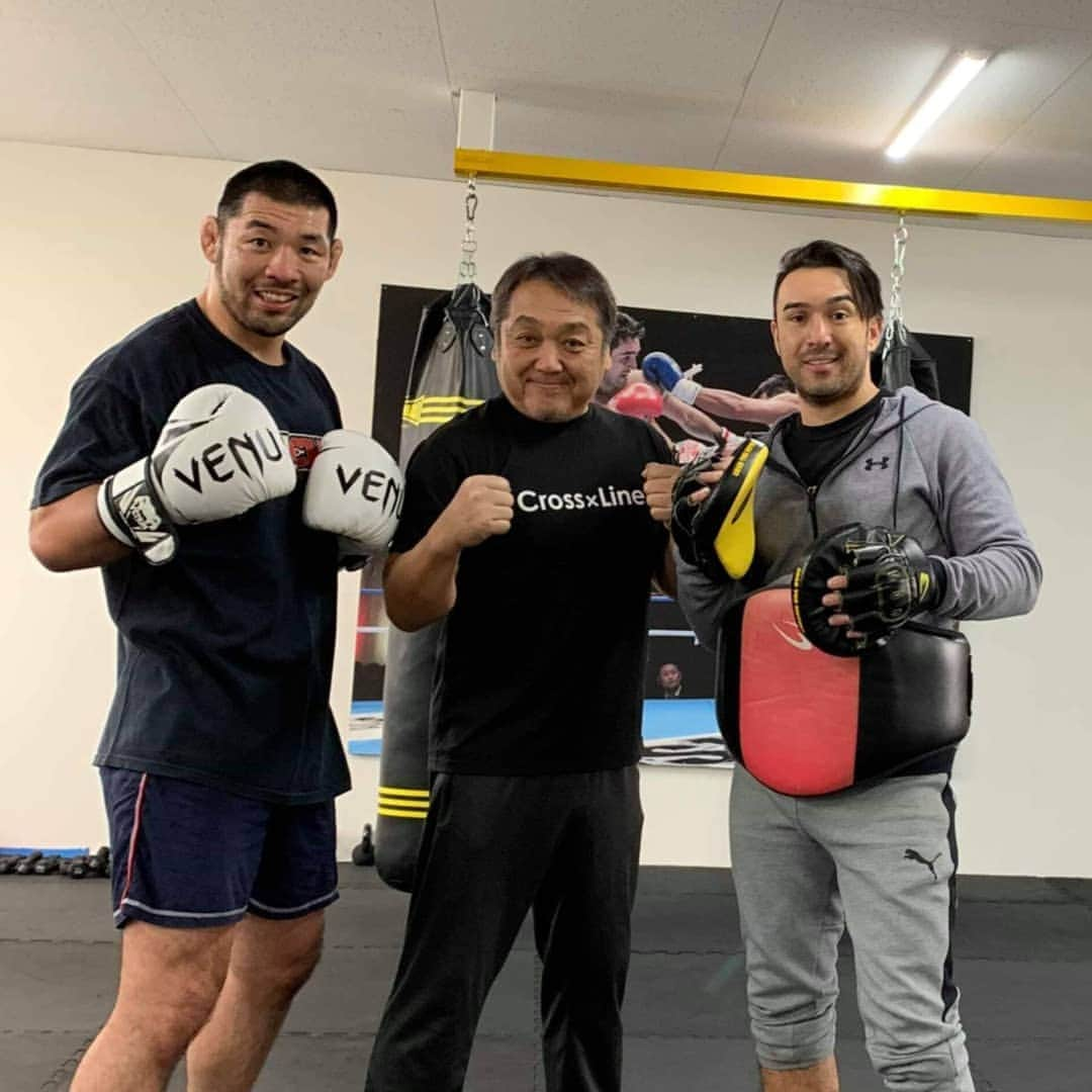 福田力さんのインスタグラム写真 - (福田力Instagram)「Good training in my countryside #gifu 🏞️ Jiujitsu training at @carpediembjj_hope , and kick boxing training at top 1 gym. 🥋🥊💦 Thank you very much  @daisukecdhopebjj @danilozanolini 🙏🙏 久しぶりに岐阜県に帰っていました😊  そして、carpe diem hopeで柔術。 Top-1 fitness gym でキックボクシングのトレーニングをさせていただきました。  白木さん、ダニロさん、原校長どうもありがとうございました🙏🙏」12月8日 13時15分 - riki_fukuda