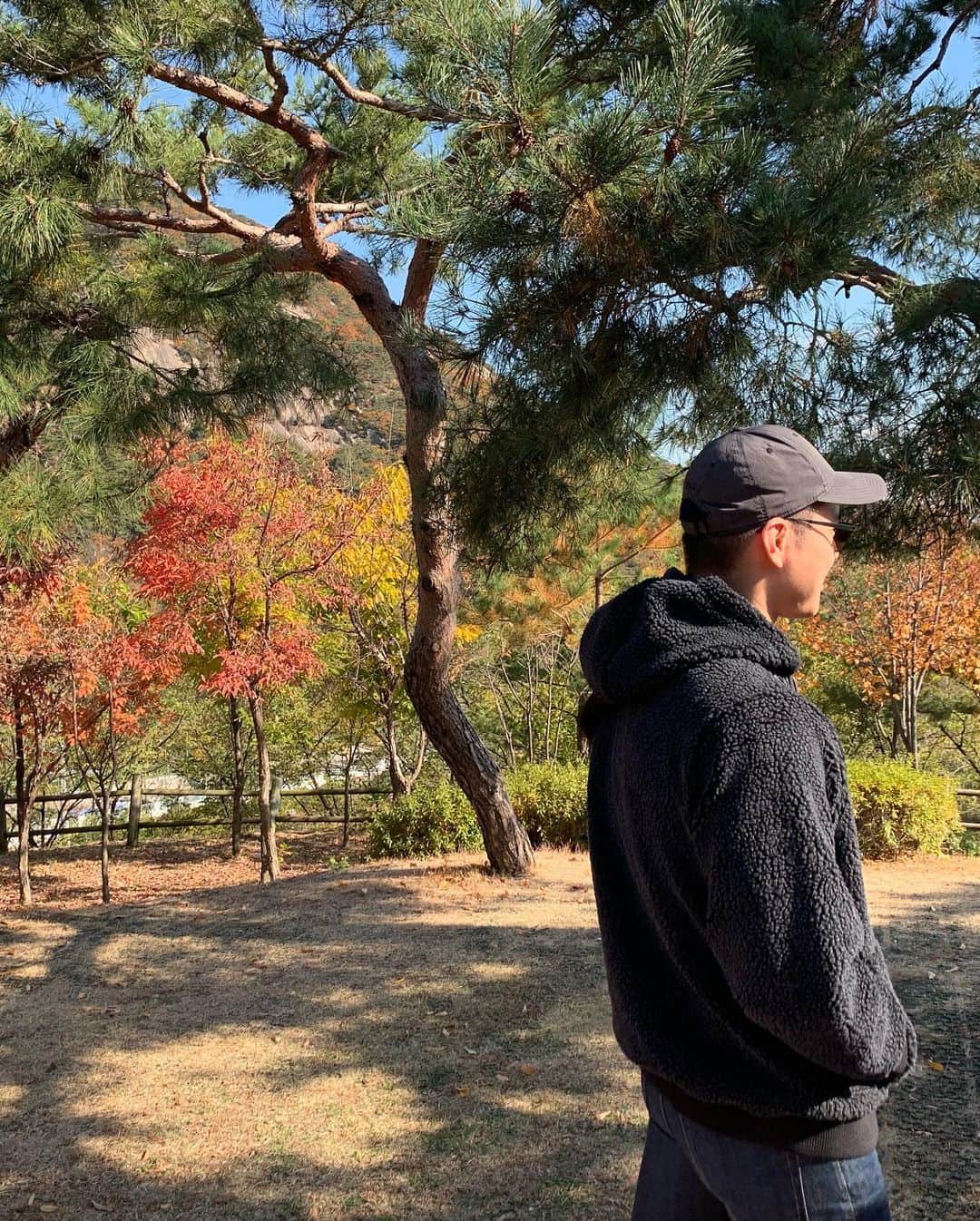 コ・ギョンピョのインスタグラム：「휴가 나가면 산책 가야겠다. (지난휴가)」