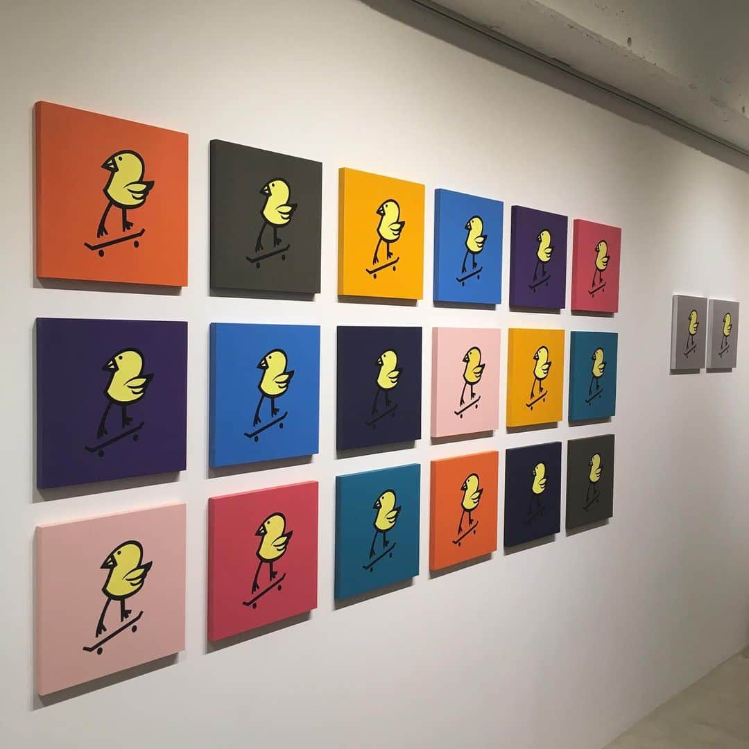 クーピーのインスタグラム：「@haksid DISKAH pop-up store. Killy Bird Watching.」