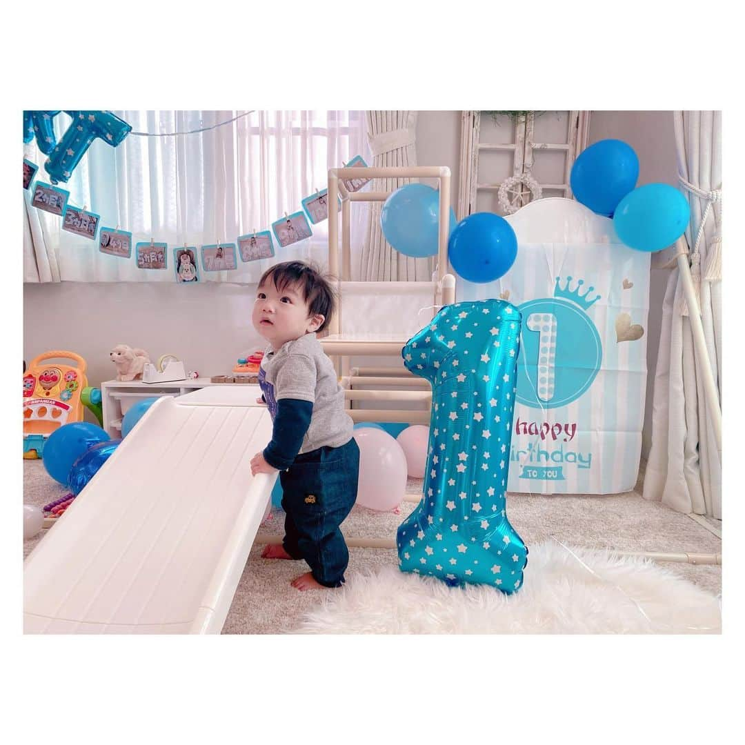 辻希美さんのインスタグラム写真 - (辻希美Instagram)「幸空しゃん今日で１歳でーす😆💕💕💕✨✨" happy birthday🎂💕 #幸空 #1歳 #happybirthday  #おめでとう #🎂💕 #12時ぴったりに出産時の動画を見返してウルウル #早いなぁ #今日はお祝い #🎂💕」12月8日 15時16分 - tsujinozomi_official