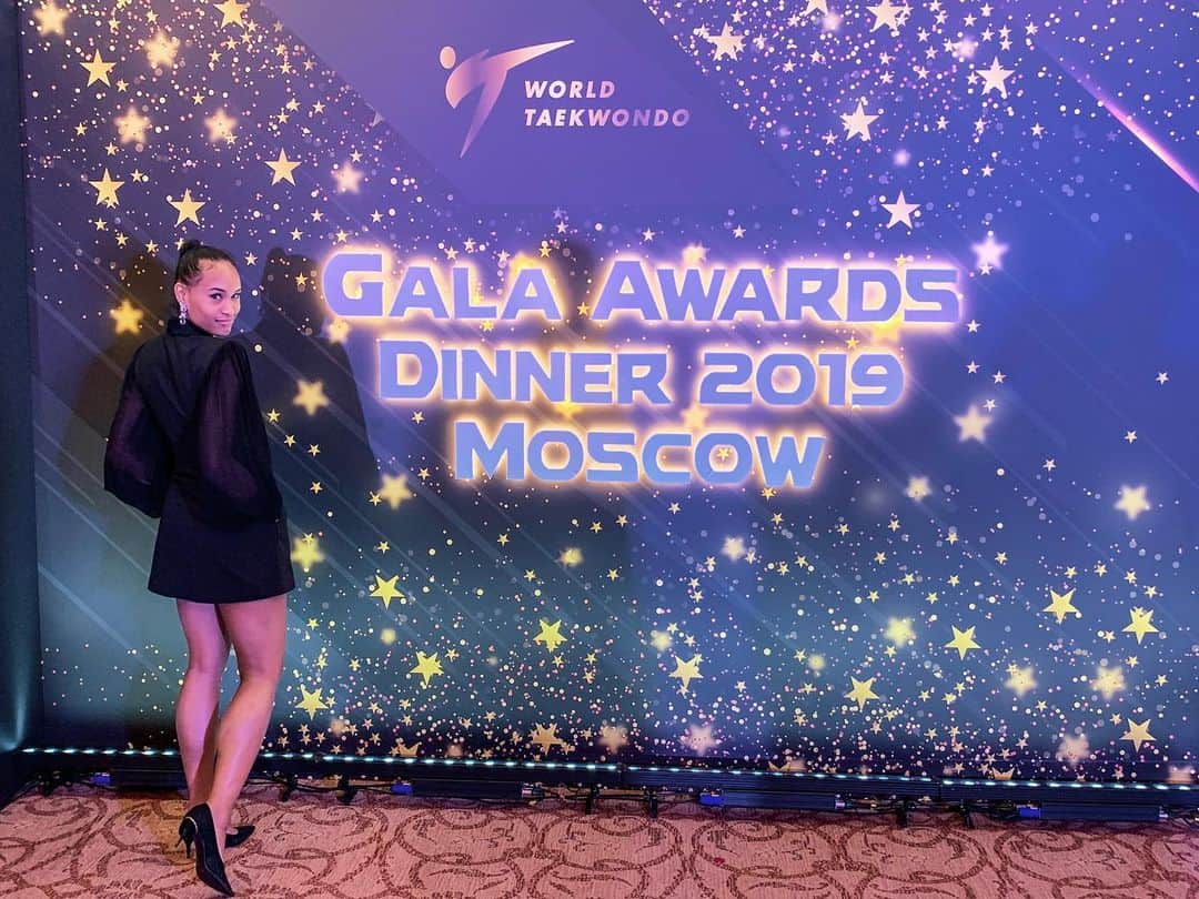 ペイジ・マクファーソンのインスタグラム：「Moscow Gala, 2019. The end of the season... an amazing night with the best of company, my tribe. #peaknation」
