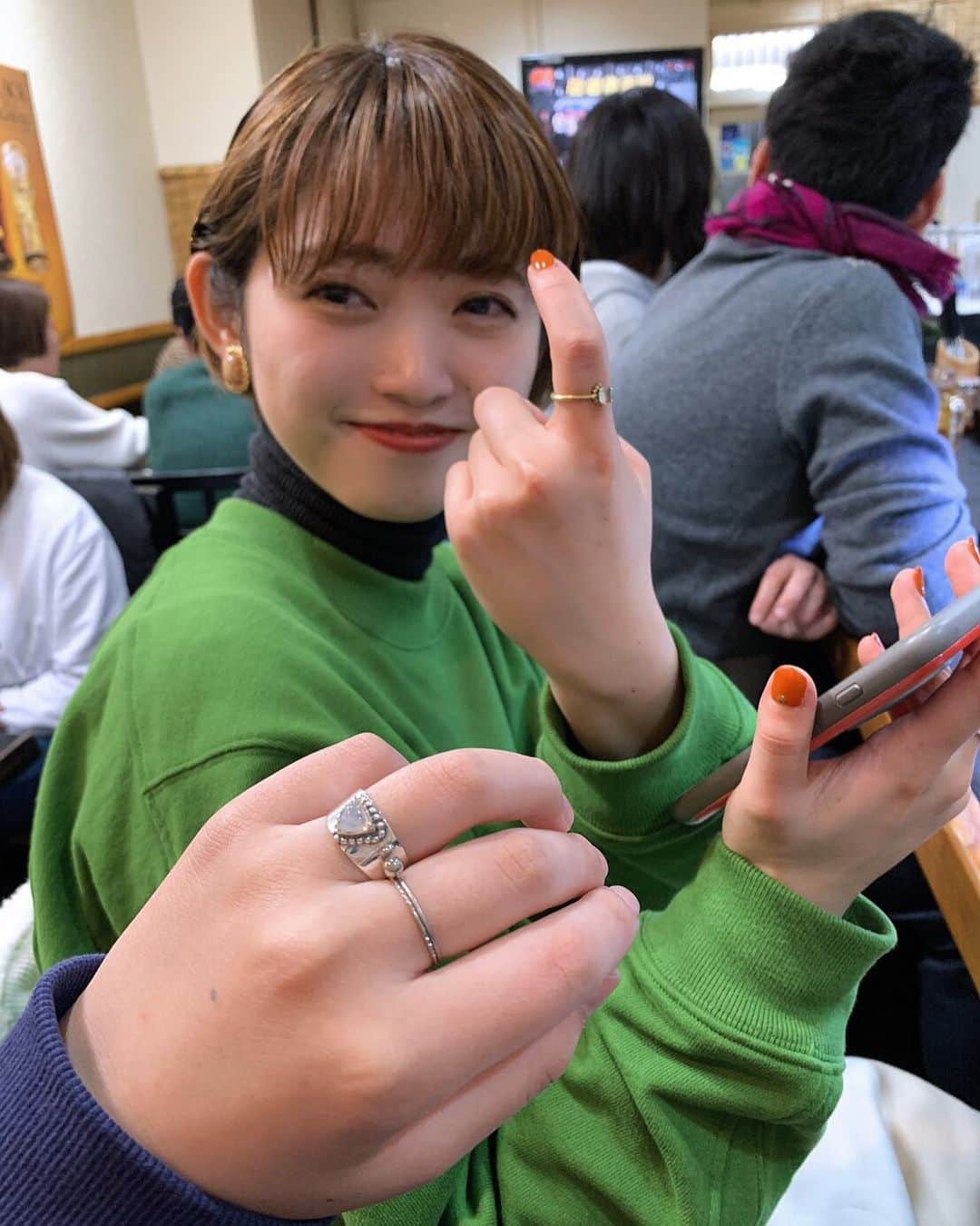 太田りこさんのインスタグラム写真 - (太田りこInstagram)「moon stoneのチョイスはjonghyunをずっと心にしまっておく為❤︎ #love #moonwhite #ling #lovefriend #jonghyun948 #shinee」1月7日 0時54分 - porico0617