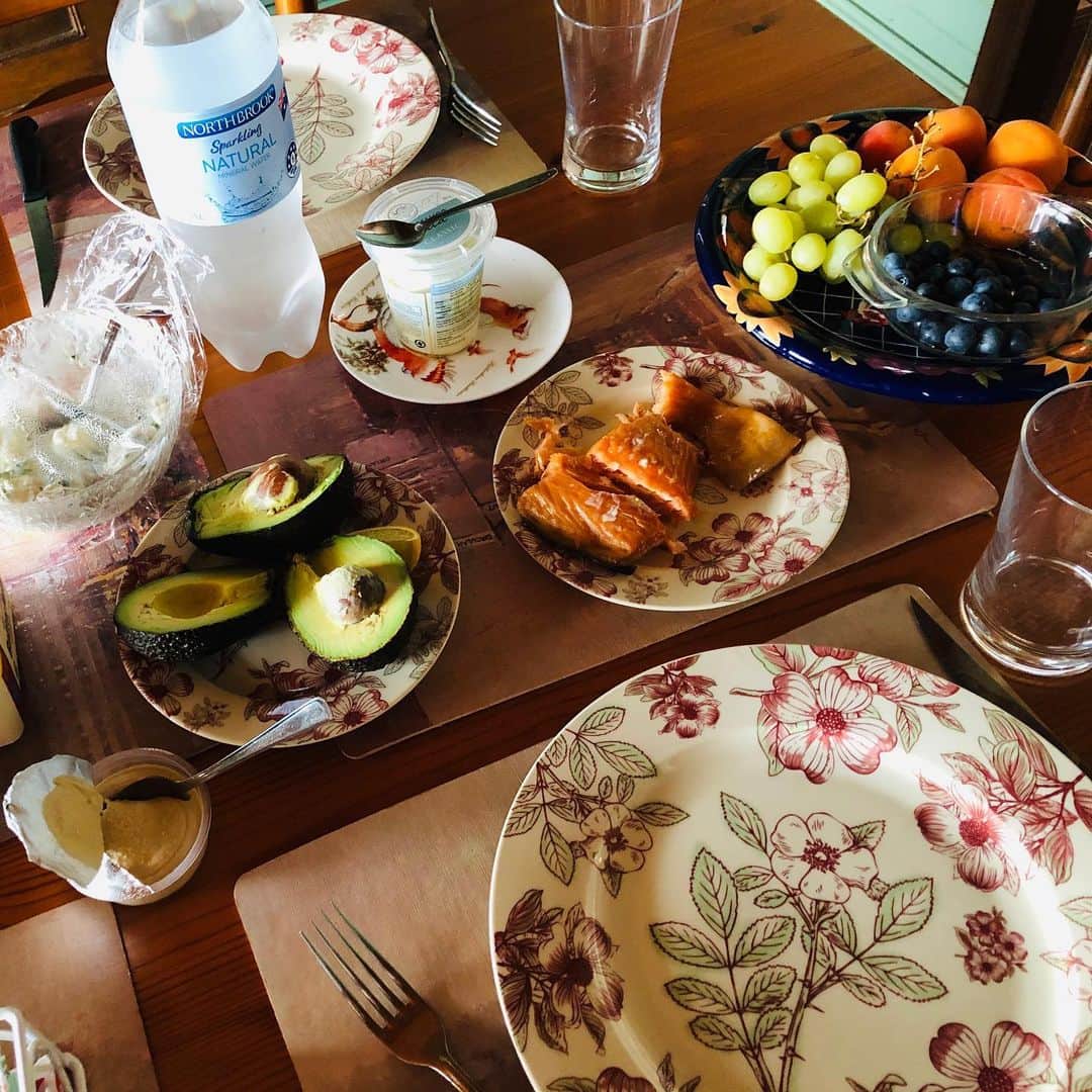 佐藤由季さんのインスタグラム写真 - (佐藤由季Instagram)「OMG🤩 Mom made me curry🍛 during my stay in Australia. and thank you so much for making lovely food for me all the time!! yum yum😋 #Australia  #Sydney  #NSW  #hostfamily  #mom  #curry  #aussiebeef  #dinner  #lunch  #breakfast  #yummy  #thankyou  #オーストラリア  #カレー  #お肉いっぱい  #オージービーフ  #2020年のカレー始め  #最高のスタート  #カレー好き なのをInstagramで見てくれていた  #毎日美味しいご飯をありがとう  #思い出に浸る  #カレーマイスター  #フリーアナウンサー  #佐藤由季」1月6日 16時10分 - yukisato0710