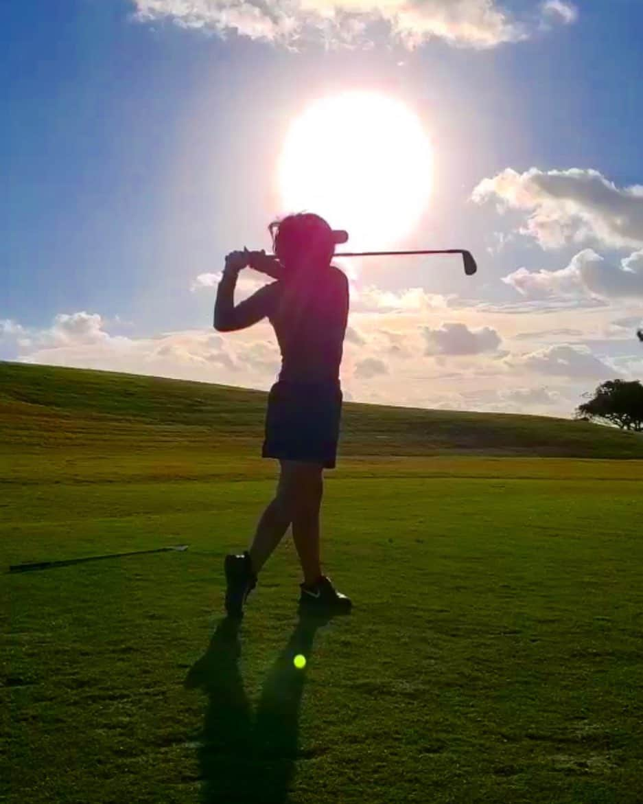 新井里茄さんのインスタグラム写真 - (新井里茄Instagram)「⛳️❤️ #golflover#golfstagram#okinawa#golfer#love#passion」1月6日 17時21分 - rika.park