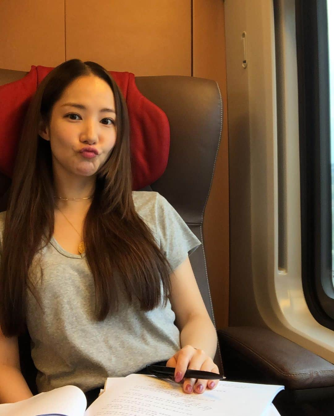 パク・ミニョンさんのインスタグラム写真 - (パク・ミニョンInstagram)「🚂 🚂 🚂」1月6日 18時24分 - rachel_mypark