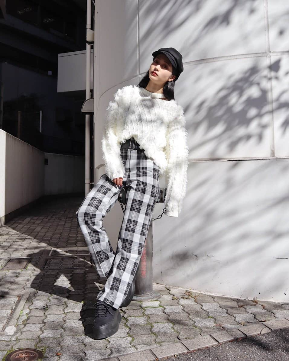 EMODA_LOOK BOOKのインスタグラム