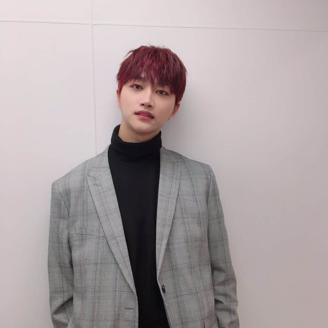 IN2ITさんのインスタグラム写真 - (IN2ITInstagram)「사진 간닷~~~🌻🌻🌻🌻 ㅤㅤ#인투잇 #인투유 #연태 #IN2IT #IN2U #Yeontae #selfie #사진털이 #I_Promise_IN2U #간닷!!!! #잘받아랏」1月6日 20時54分 - official_in2it