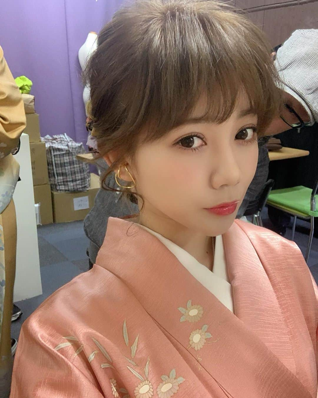 MACOさんのインスタグラム写真 - (MACOInstagram)「selfie🍑💄 ヘアは着物屋さん メイクは自前。 旅photoまだまだある🤣」1月6日 21時03分 - maco___official