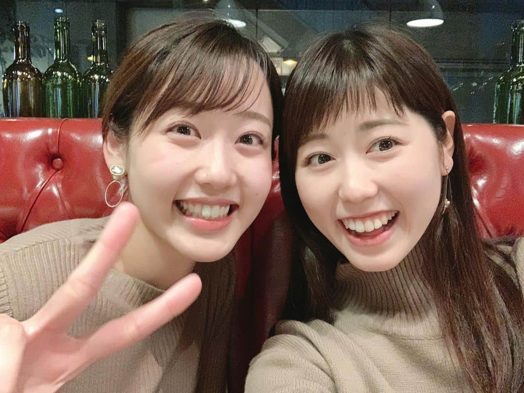 中根夕希のインスタグラム：「イマナマ！スタート🍋 広島の皆様、ご覧いただけましたか？ 見事大吉を引いた河村ちゃん♡ さすがでしたー✨✨ #イマナマ　#4時間生放送 #2人だけの決起集会 #洋服色被り  #安定すぎる 2020年も同期2人をよろしくお願いします☺︎」
