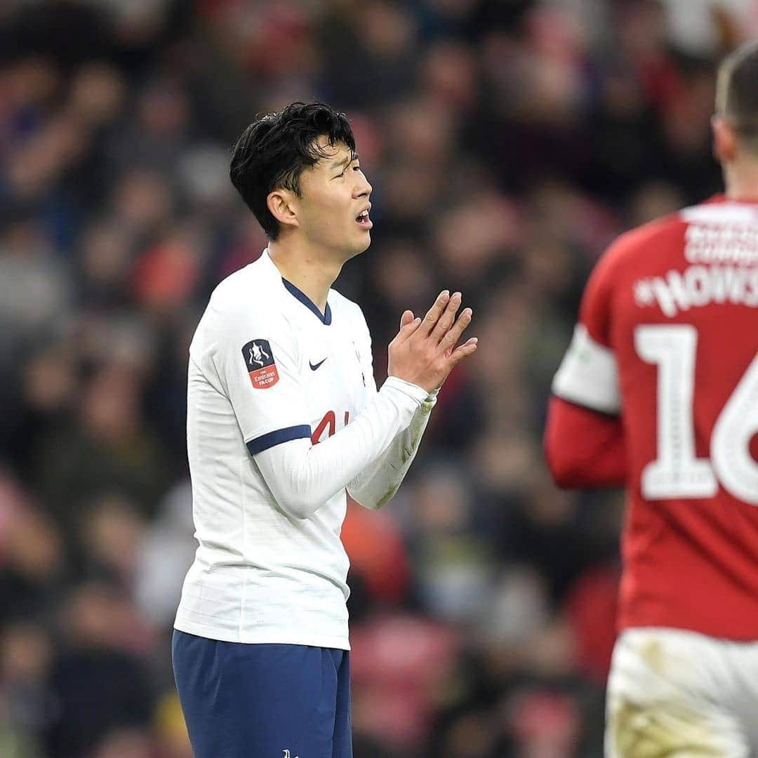 ソン・フンミンのインスタグラム：「We will play Middlesbrough in Tottenham Hotspurs Stadium . Hopefully we get some good results 🙏 --------------------------------------- Tag #InSonWeTrust  Mention @hm_son7 😍 --------------------------------------- Ignore tags ❌ #Son #HeungMin #Sonny #Tottenham #Korea #COYS #ToDaIsToDo #TTID #SonHeungMIn #Son7 #7 #Mood #Instagood #FollowforFollow #LikeForFollow #LikeForLikes #Bro #Football #EPL #FACup」