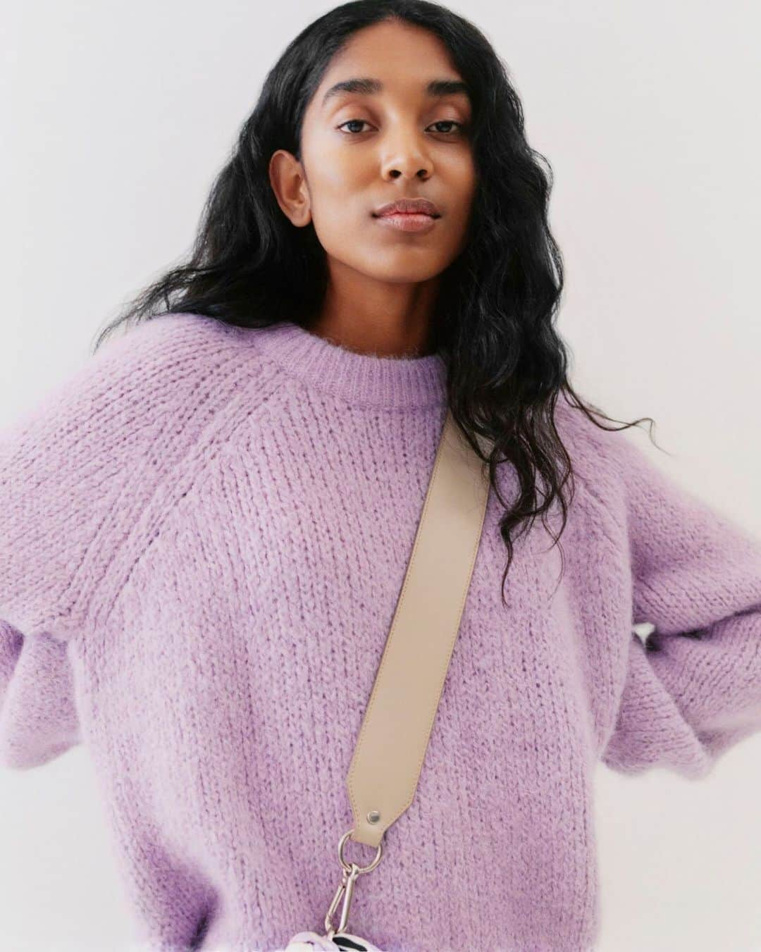 マリメッコさんのインスタグラム写真 - (マリメッコInstagram)「Welcome the new year with colorful knitwear. The lavender Kinos pullover is made from a thick, warm alpaca wool mix.  Explore our season's knits at marimekko.com and in-store. #marimekko」1月6日 22時41分 - marimekko