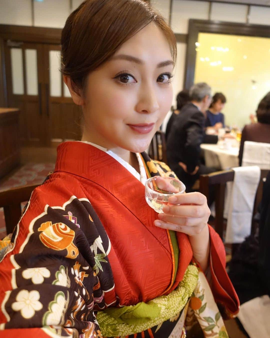 辰巳奈都子さんのインスタグラム写真 - (辰巳奈都子Instagram)「🎍2020🎍 皆さんにとって 良い年になりますように🌾」1月6日 22時54分 - tatsumi_natsuko