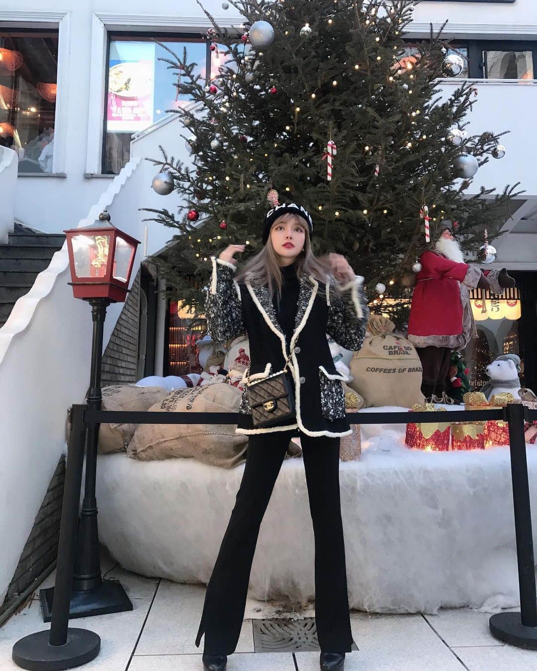 Grace Chowのインスタグラム：「呃⋯⋯」
