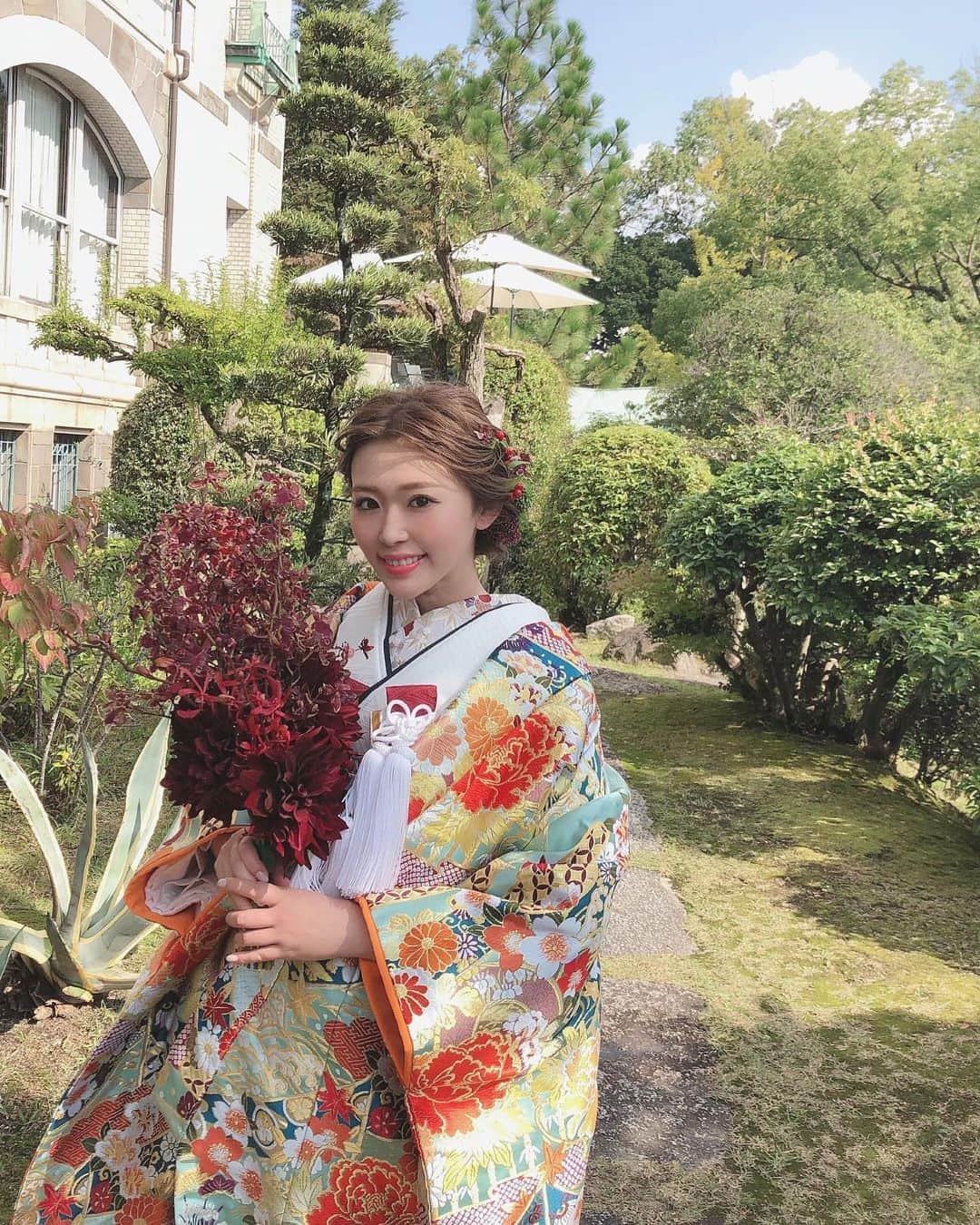 藤川沙弥のインスタグラム：「𓂃☀︎﻿ ﻿ 🎍𝐇𝐚𝐩𝐩𝐲 𝐍𝐞𝐰 𝐘𝐞𝐚𝐫 𝟐𝟎𝟐𝟎🎍﻿ ﻿ 本年もどうぞ宜しくお願い致します𓂅*☼﻿ ﻿ 去年は有難い事に和装の撮影が多く、 沢山素敵なお着物着させて頂いたので﻿ その一枚を載せます⸝⸝⸝⸝⸝﻿ ﻿ 私はお正月休みらしく家族と過ごしたり﻿ ゆっくりまったり過ごしています🦥﻿ 明日からは出かける🐾笑﻿ ﻿ ﻿ ﻿ ﻿」