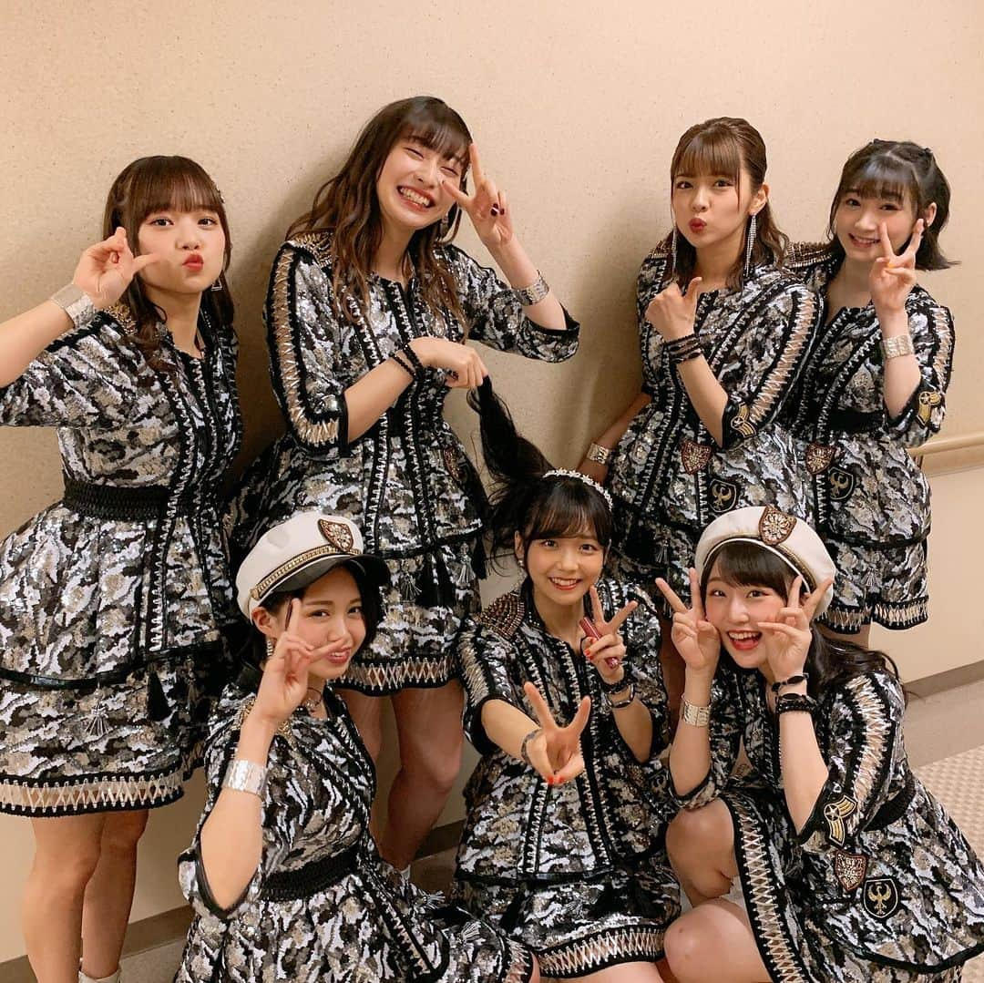 Juice=Juiceさんのインスタグラム写真 - (Juice=JuiceInstagram)「☆2月﻿ ・梁川奈々美(Juice=Juice/カントリー・ガールズ)セカンド写真集『unbalance』﻿ ﻿ ☆3月﻿ ・Juice=Juice＆カントリー・ガールズ LIVE 〜梁川奈々美 卒業スペシャル〜﻿ ・ROCK ON JAPAN 2019﻿ ﻿ ☆4月﻿ ・Juice=Juice CONCERT TOUR 2019 〜JuiceFull!!!!!!!〜﻿ ﻿ ﻿ ﻿ #juicejuice ﻿ #金澤朋子 ﻿ #高木紗友希 ﻿ #宮本佳林 ﻿ #植村あかり ﻿ #段原瑠々 ﻿ #稲場愛香 ﻿ #工藤由愛 ﻿ #松永里愛 ﻿ #2019はありがとうございました ！！﻿ #2020もよろしくお願いします 🙇‍♂️」1月2日 22時20分 - juice_juice_official