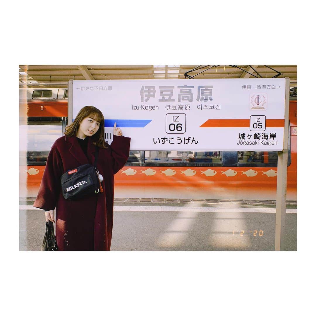 前田美里のインスタグラム：「お正月は静岡のおばあちゃんお家に帰り、翌日は伊豆高原へ。 . お正月だな〜。リフレッシュできました♨️💭 . #お正月 #レトロ #静岡県 #伊豆高原 #film #film_jp #photo #Japanese #follow #followｍe」