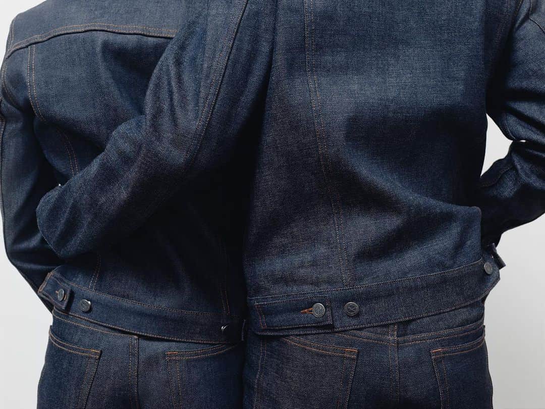 のインスタグラム：「A.P.C. Denim  A.P.C. focuses on the essentials and offers its traditional range of denim in different materials and shapes.  Photo : @timelkaim  Available in stores and at apc.fr  #APC #APCdenim #Denim #Jeans」