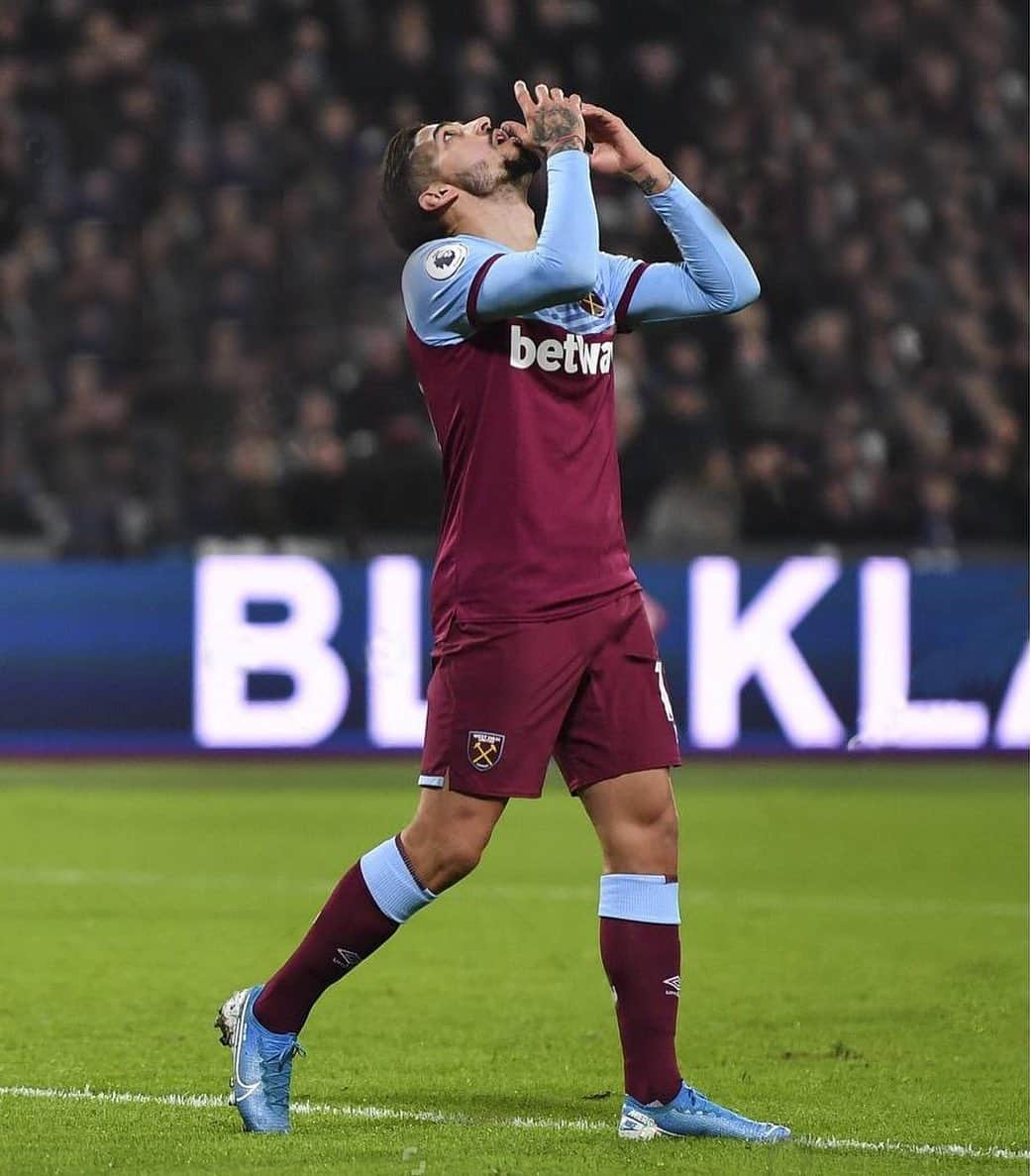 マヌエル・ランシニのインスタグラム：「🙏🏼🙌🏼⚒」
