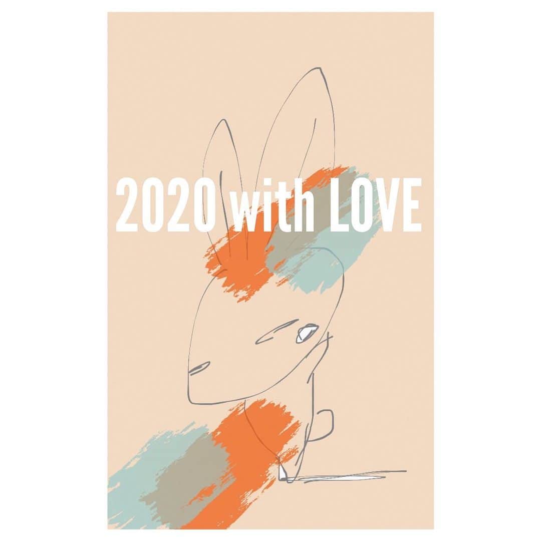 のインスタグラム：「17年目のLOVEさん  この方は 不細工無愛想マイペース媚びない が キャラだったはずが  一時は可愛い方が求められると言われ そっちにもっていかれてしまい、 私の気持ちが萎えて手を離しましたが  今年からは私が マイペースにあげていきます。 LOVE名義のアルバム2も出来たらいいな。  AIO　#love #再開」