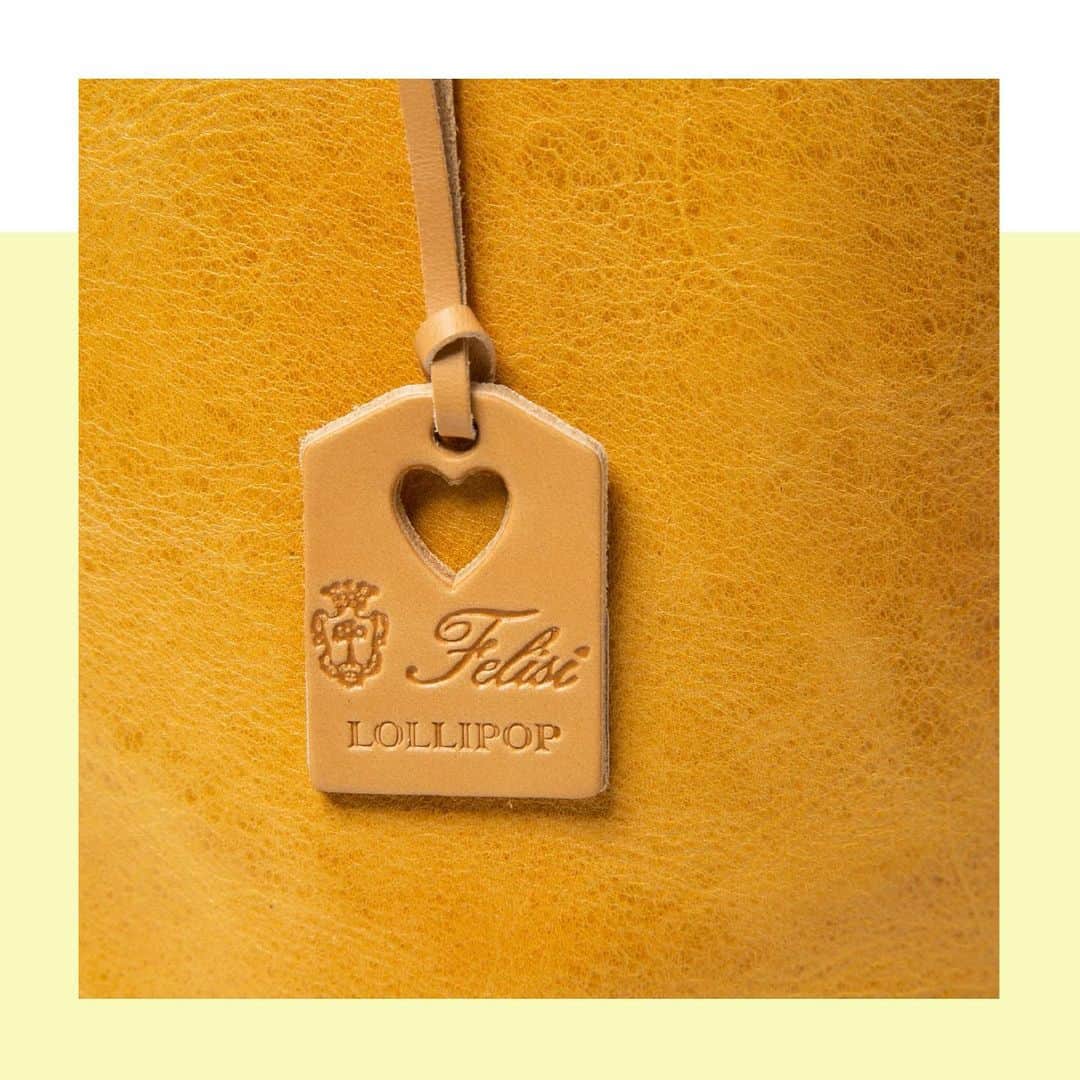 Felisi Japan 〔フェリージ〕さんのインスタグラム写真 - (Felisi Japan 〔フェリージ〕Instagram)「【バッグの細部にまで、フェリージらしい品格を。】 . 表地はアーカイブレザー、裏地には、フェリージの象徴である上質なナイロン素材を贅沢に使用。 . 革タグはいつもと違う、ハートのモチーフ。そして、大人っぽさを漂わせるゴールドの箔押しスタンプ。可愛らしさと大人っぽさのミックスは、唯一無二、フェリージならでは。 . . . #felisi #lollipop #limited #limitedcollection #holidayseason #bag #colorful #フェリージ #ロリポップ #カラフル #限定コレクション #バッグ #ホリデーコレクション #2020 #ハート」1月3日 8時33分 - felisi_japan