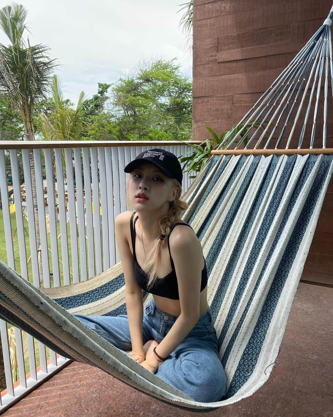 ロゼさんのインスタグラム写真 - (ロゼInstagram)「🌴」1月3日 8時58分 - roses_are_rosie