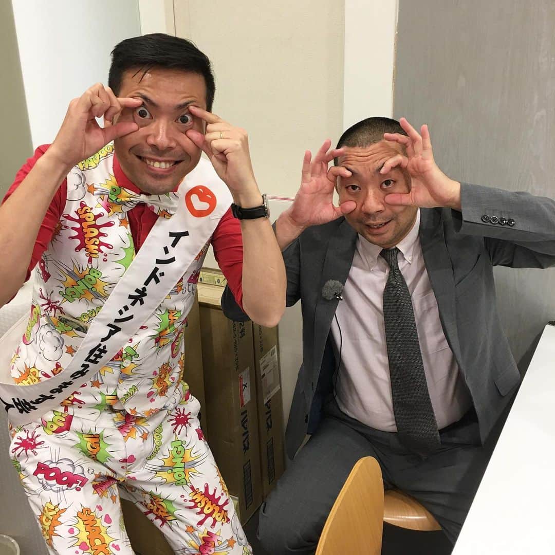 のインスタグラム：「レイザーラモン様。👀RG様ありが👀ございました！！ #新春オールよしもと初笑いスペシャル  #RG さん　#レイザーラモン　さん #アキラコンチネンタルフィーバー  #元旦　#ngk #abc」