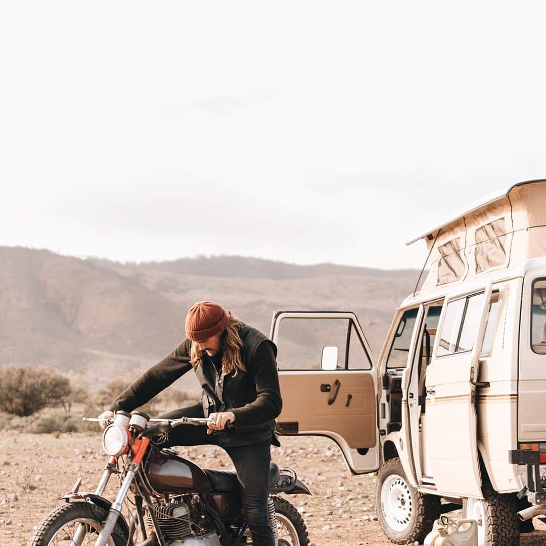 のインスタグラム：「Ready to hit the road! @willandbear」