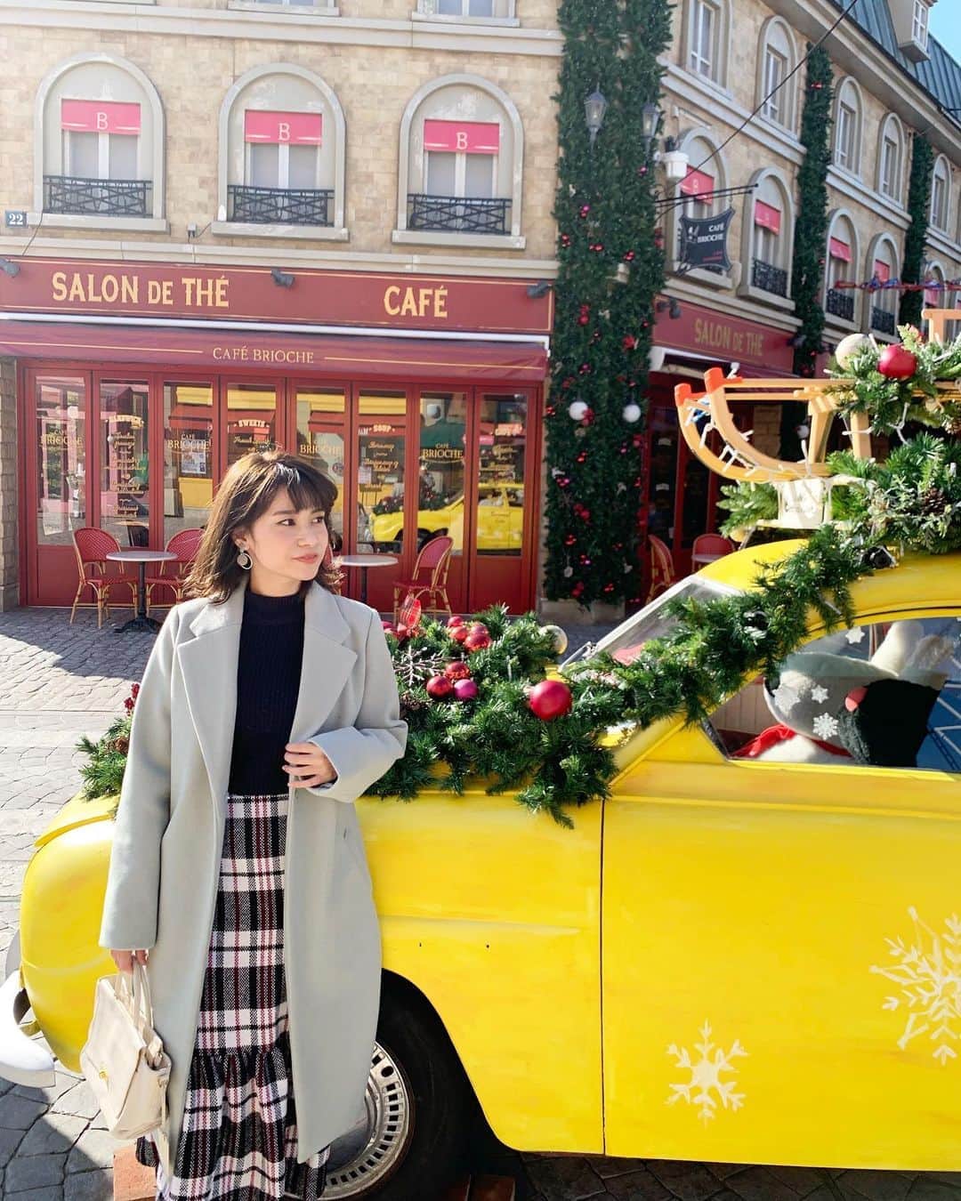 吉田奈央さんのインスタグラム写真 吉田奈央instagram 19年締めlunch またまた打ち合わせなしなのに似てる服 にびっくり 自分はeverydayカチューシャ ではなく 久しぶりのカチューシャ 白いカチューシャをしたら運動会のハチマキみたいになった