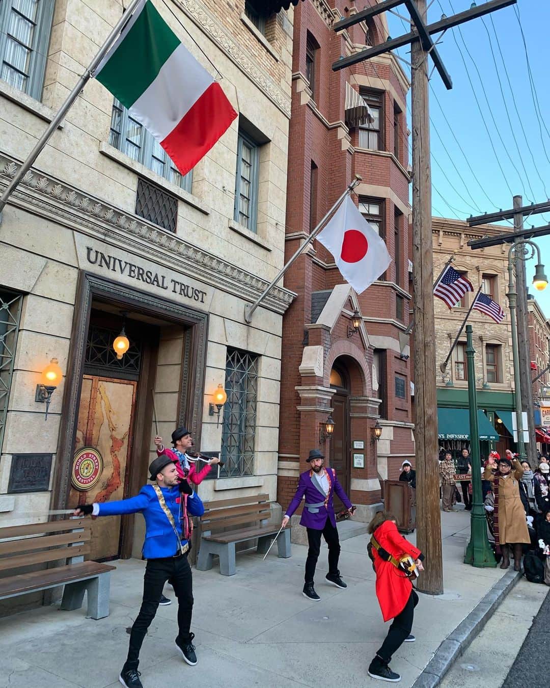 JiweiJWさんのインスタグラム写真 - (JiweiJWInstagram)「In the happiest place in the world #Osaka #japan #universal #studios」1月3日 11時23分 - jiweijw