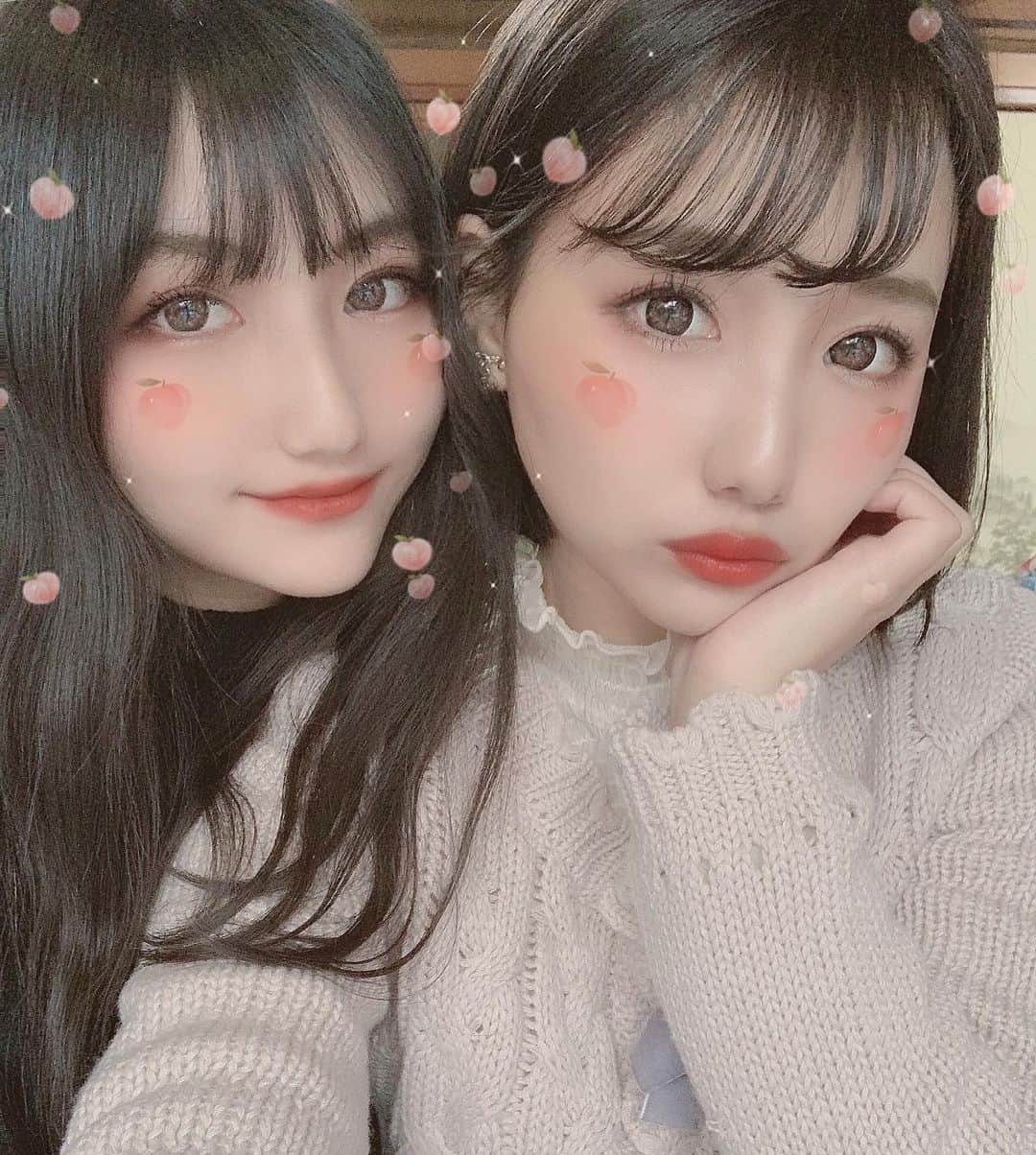 加藤里奈さんのインスタグラム写真 - (加藤里奈Instagram)「. なんか桃がいっぱい🍑 . 最近似てきたって言われる... . #ootd #fashion #instafood #instagram #instalike  #hairstyle #outfit #code #coordinate #style #stylepoint #instafashion #instagood #instalike #ファッション #撮影 #ヘアアレンジ #ヘアスタイル #アレンジスタイル #ヘア #かとこ #コーディネート #コーデ #かとこーで #今日の服」1月3日 20時52分 - katoco0326