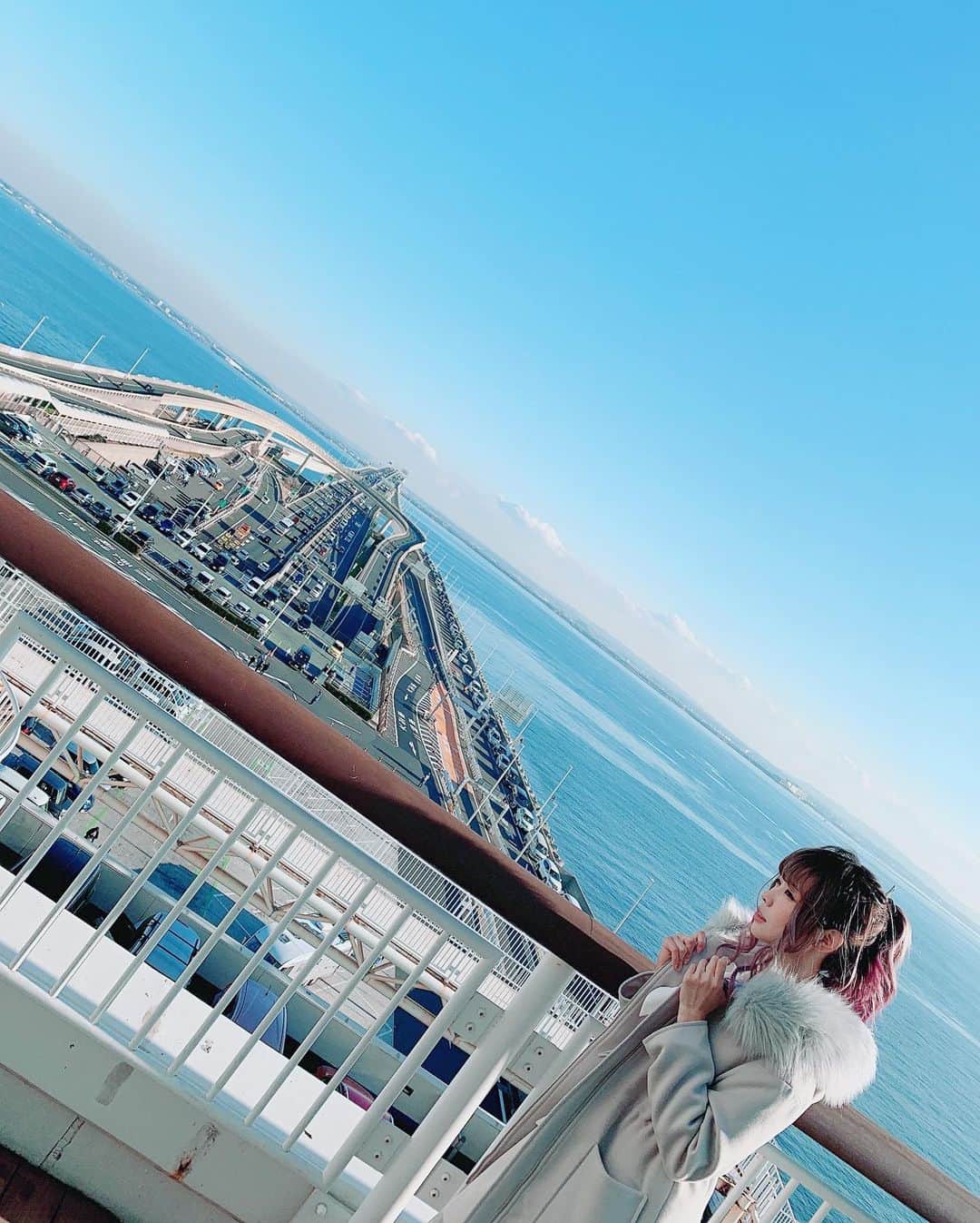 Elyさんのインスタグラム写真 - (ElyInstagram)「Went to the sea. 海ほたる #elycosplay #dailyely #elydaily #blessed #tokyo」1月3日 21時22分 - eeelyeee