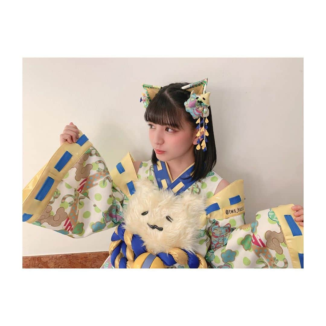 坂元葉月さんのインスタグラム写真 - (坂元葉月Instagram)「uniforme nuevo. #わーすた #wasuta」1月3日 21時47分 - wasuta_hazuki_sakamoto