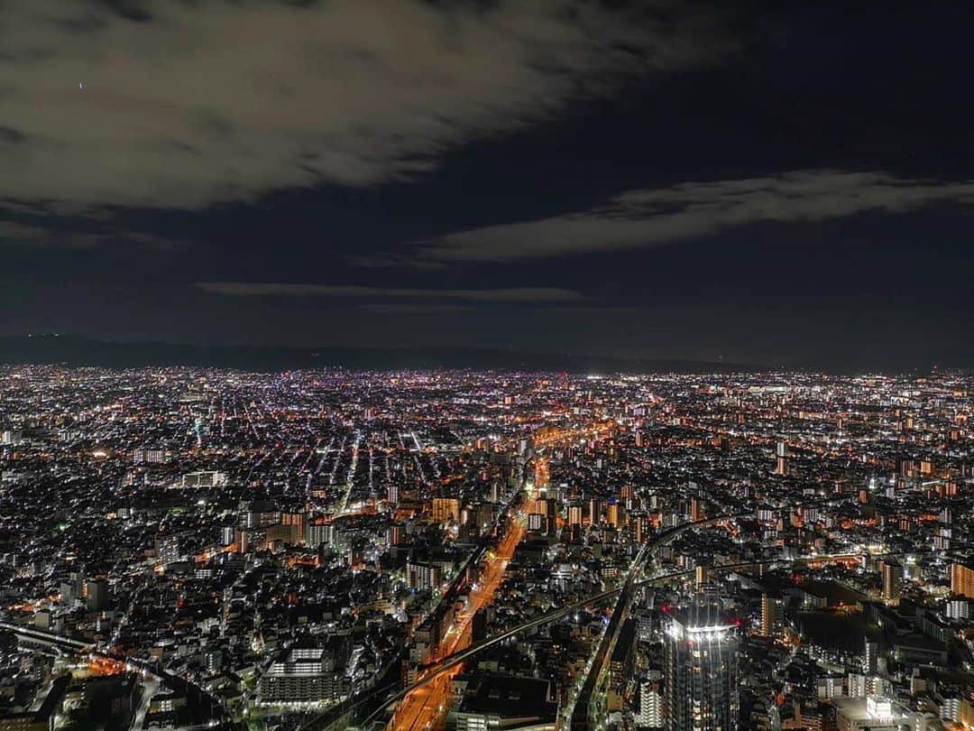増子敦貴さんのインスタグラム写真 - (増子敦貴Instagram)「あべのハルカスからの景色綺麗だったな  #大阪 #あべのハルカス」1月3日 21時53分 - atsuki_mashiko