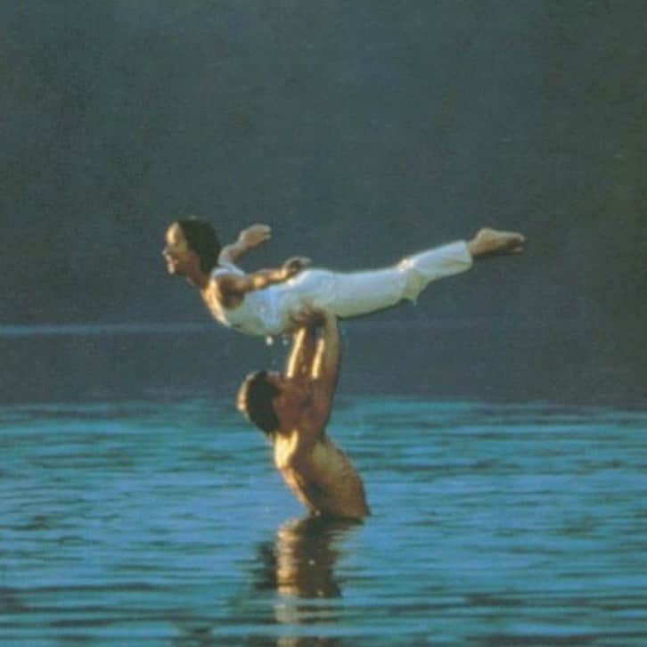 吉良穂乃香のインスタグラム：「『Dirty Dancing 』 ベイビーの芯の強さが素敵だった。いくら優しくても、あそこまでストイックにダンスの練習はできないよね。 ジョニーとのダンスシーンはどれも色気があって好きだけど、やっぱ外でリフトアップの練習するシーンが1番好きだなぁ。 #dirtydancing#nightmovieK」