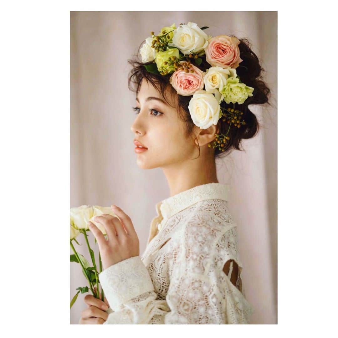 南里美希さんのインスタグラム写真 - (南里美希Instagram)「Happy New Year 2020🎉. Much peace,love and joy to you ! . . . #2020 #happynewyear  #あけましておめでとう #どんなときでも心穏やかに #かつ精進して参りましょう #心の眼で見て感じて #彩りのある日々に💐 #南里美希 . . . みなさんにとって素敵な一年になりますように…🥰 今年も楽しいことたくさんしようね💋」1月3日 15時14分 - mikinanri_official