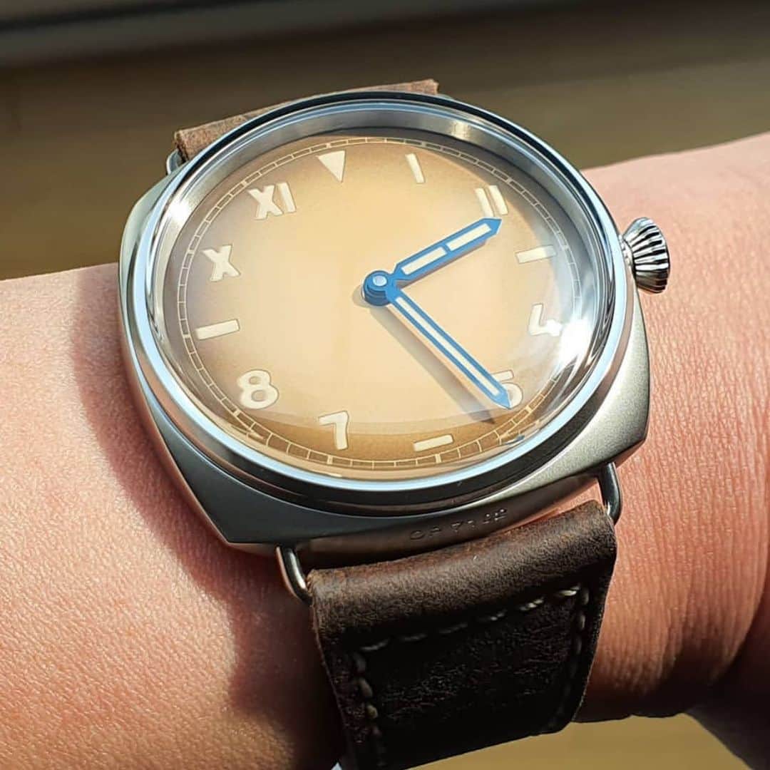 パネライのインスタグラム：「Are you a fan of the new #Panerai #PAM931 Radiomir tropical Cali dial? Pic by @paneraiczar #paneraicentral」