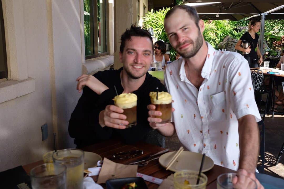 リチャード・ハーモンのインスタグラム：「Old buds. New tricks. @michaelmctavish 📷 @rhiannonmfish」