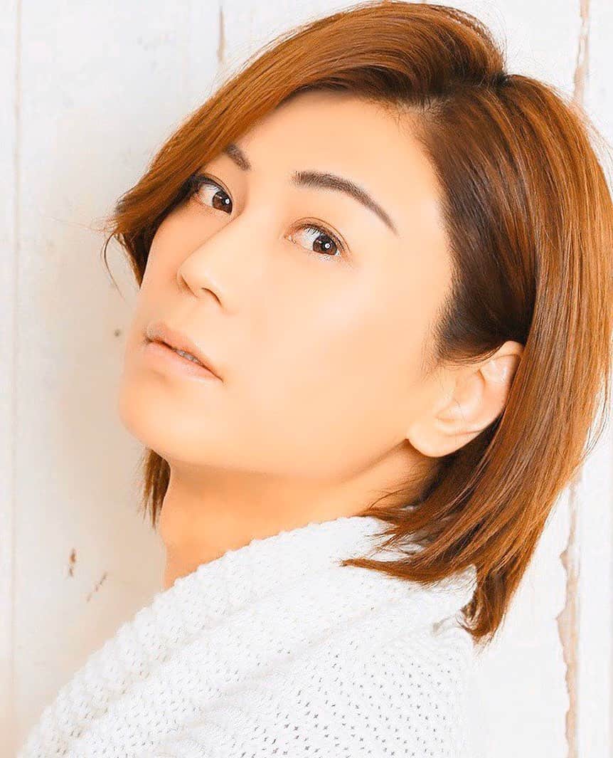 氷川きよしさんのインスタグラム写真 - (氷川きよしInstagram)「真っ白から始めよう！ 今日から今から0からスタート！  by kii  #氷川きよし #hikawakiyoshi #start #キヨラー」1月3日 16時32分 - hikawa_kiyoshi_official