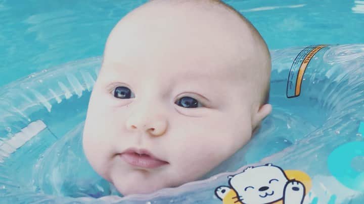 のインスタグラム：「👶 🏊‍♂️ 🎉!!」
