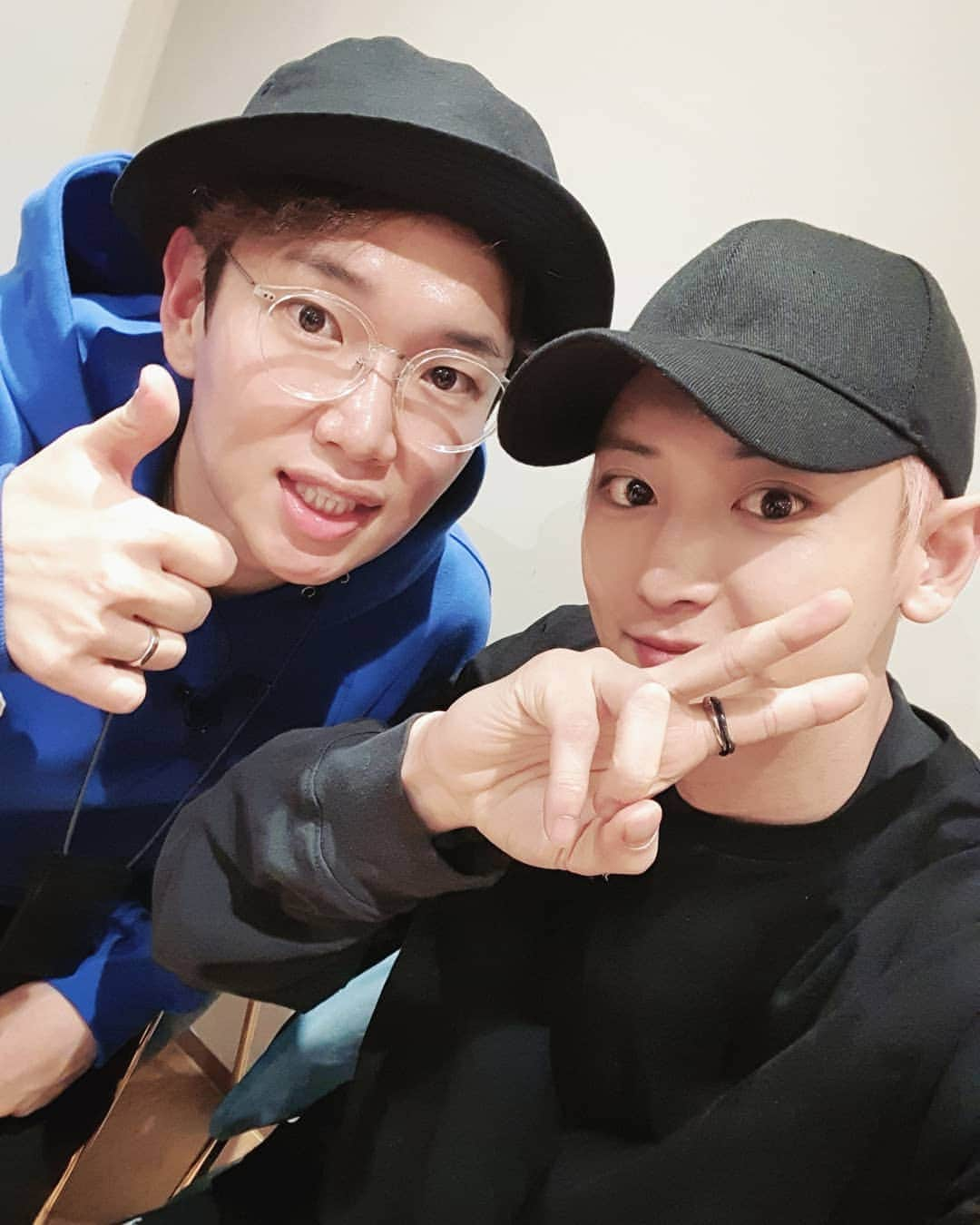 チャニョル さんのインスタグラム写真 - (チャニョル Instagram)「✌#워크맨」1月3日 17時45分 - real__pcy